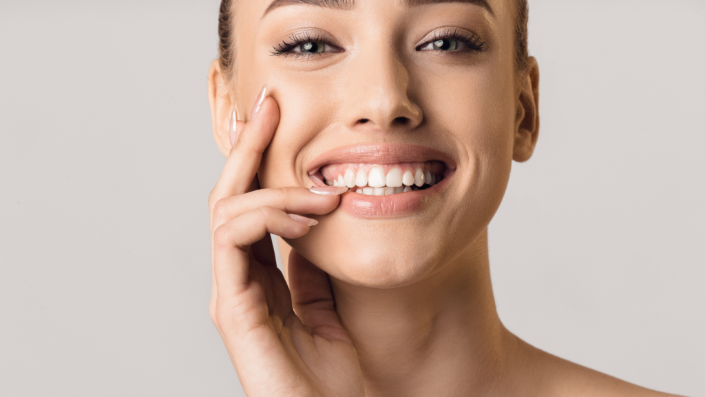 Treating cracked and chipped teeth
