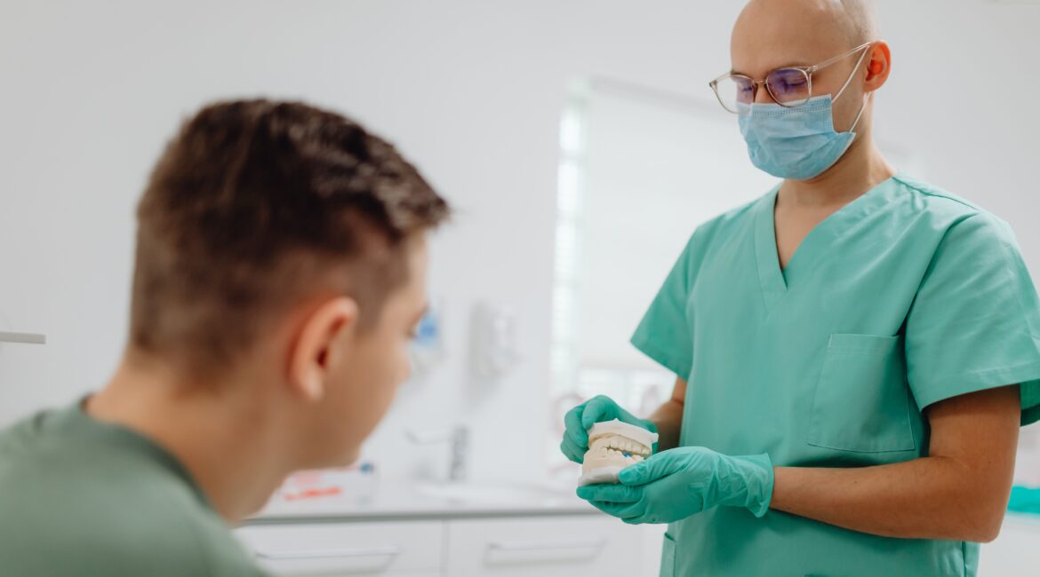 Dental bonding vs. veneers